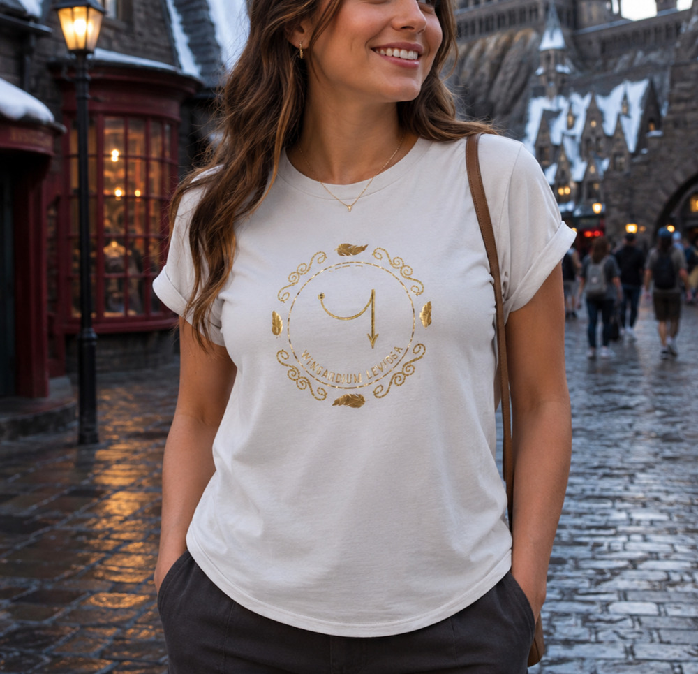 Wizarding World of Harry Potter Embroidered T-Shirt Top Size XS Universal NWT